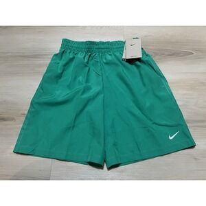 NWT Nike Youth Kids Large Green Dri-Fit Shorts New With Tags